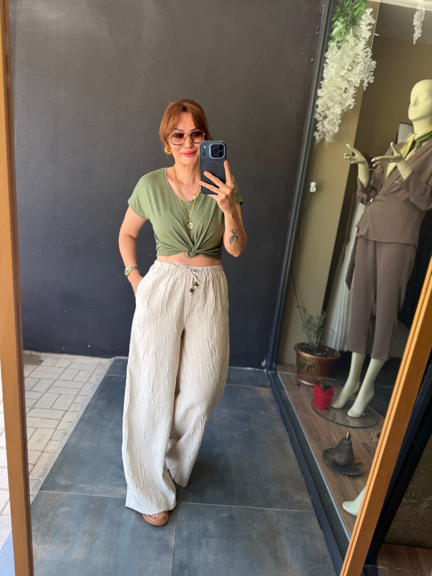 Gri Palazzo Pantolon & T-shirt Kombin