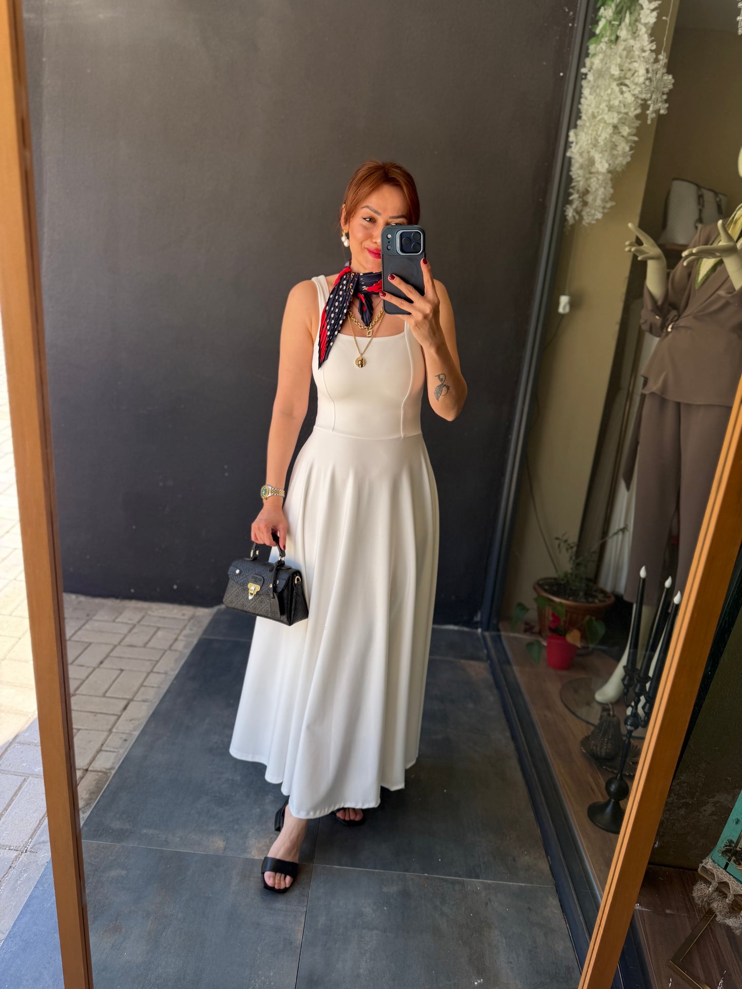 Mathilda Beyaz Midi Elbise