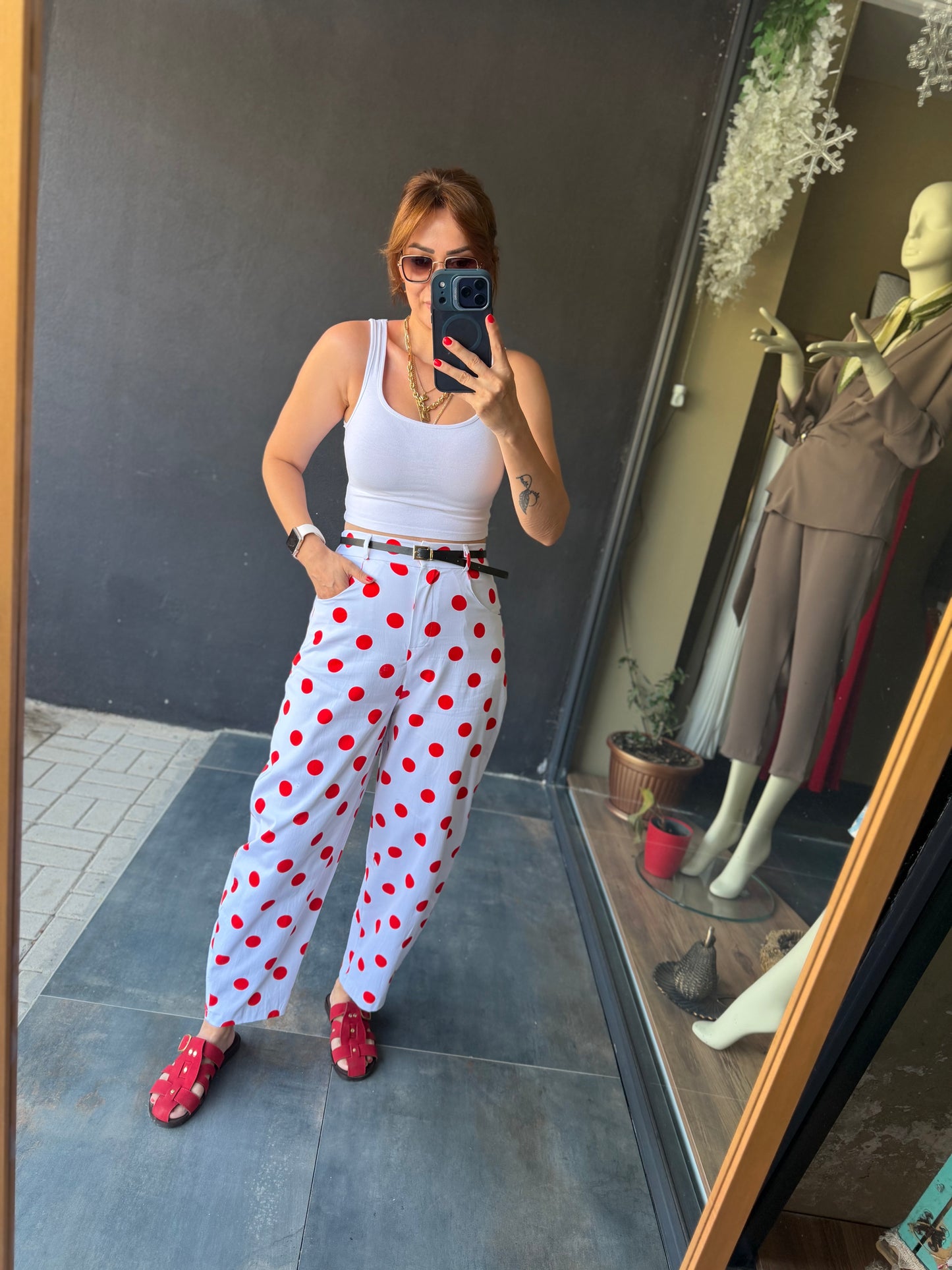 Puantiyeli Kırmızı Baggy Pantolon