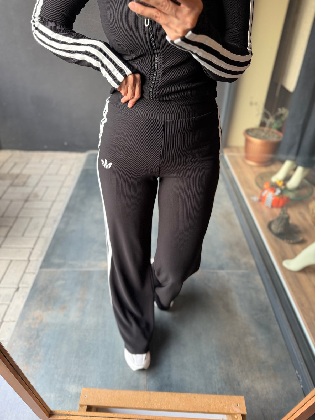 Quik Siyah Fitilli Spor Takım
