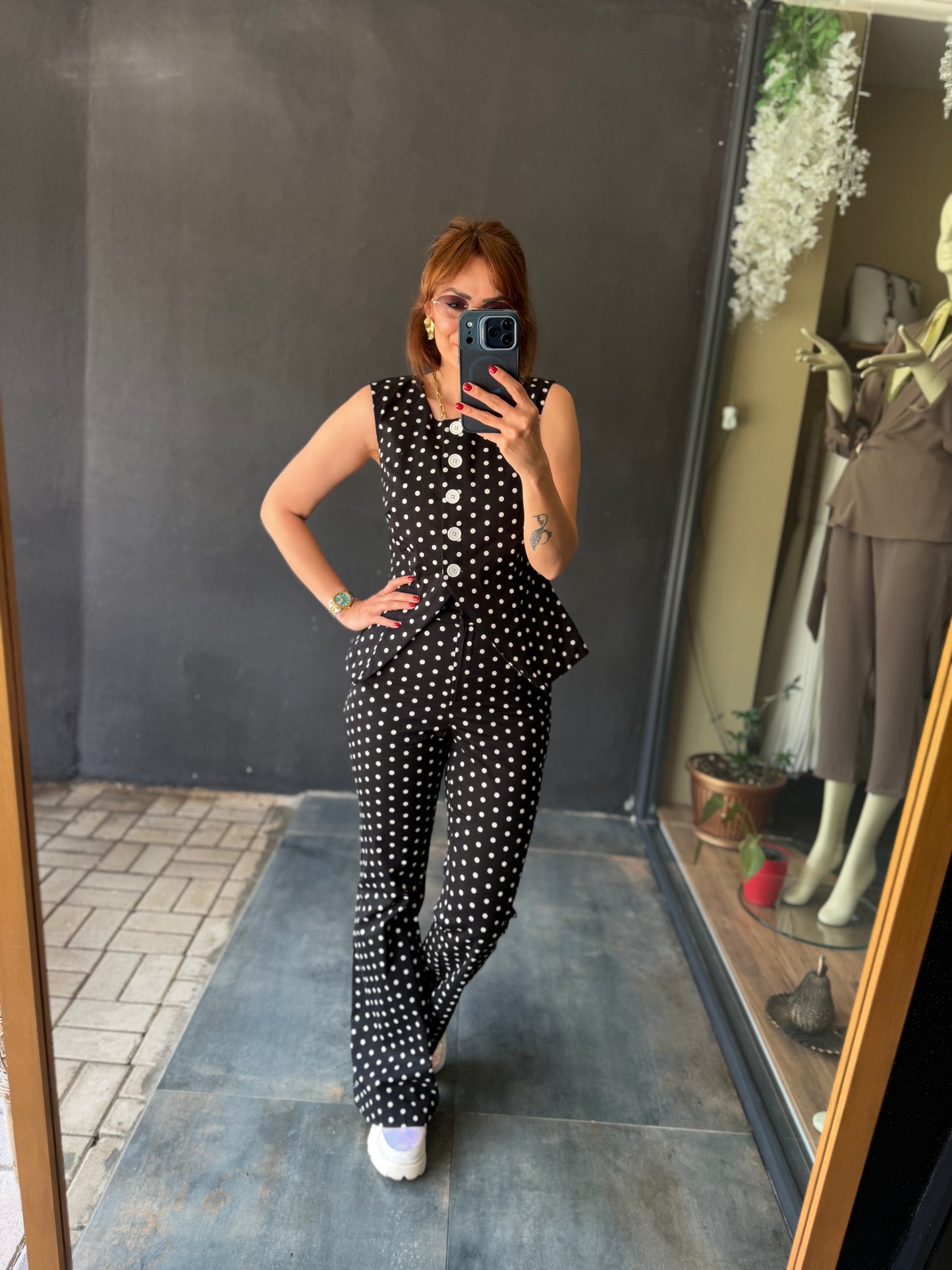 Siyah Puantiyeli Retro Pantolon Takımı