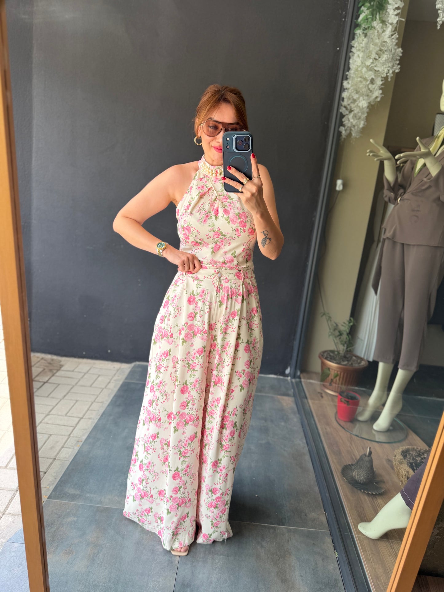 Pembe Çiçek Desenli Halter Yaka Yazlık Palazzo Pantolon Takım
