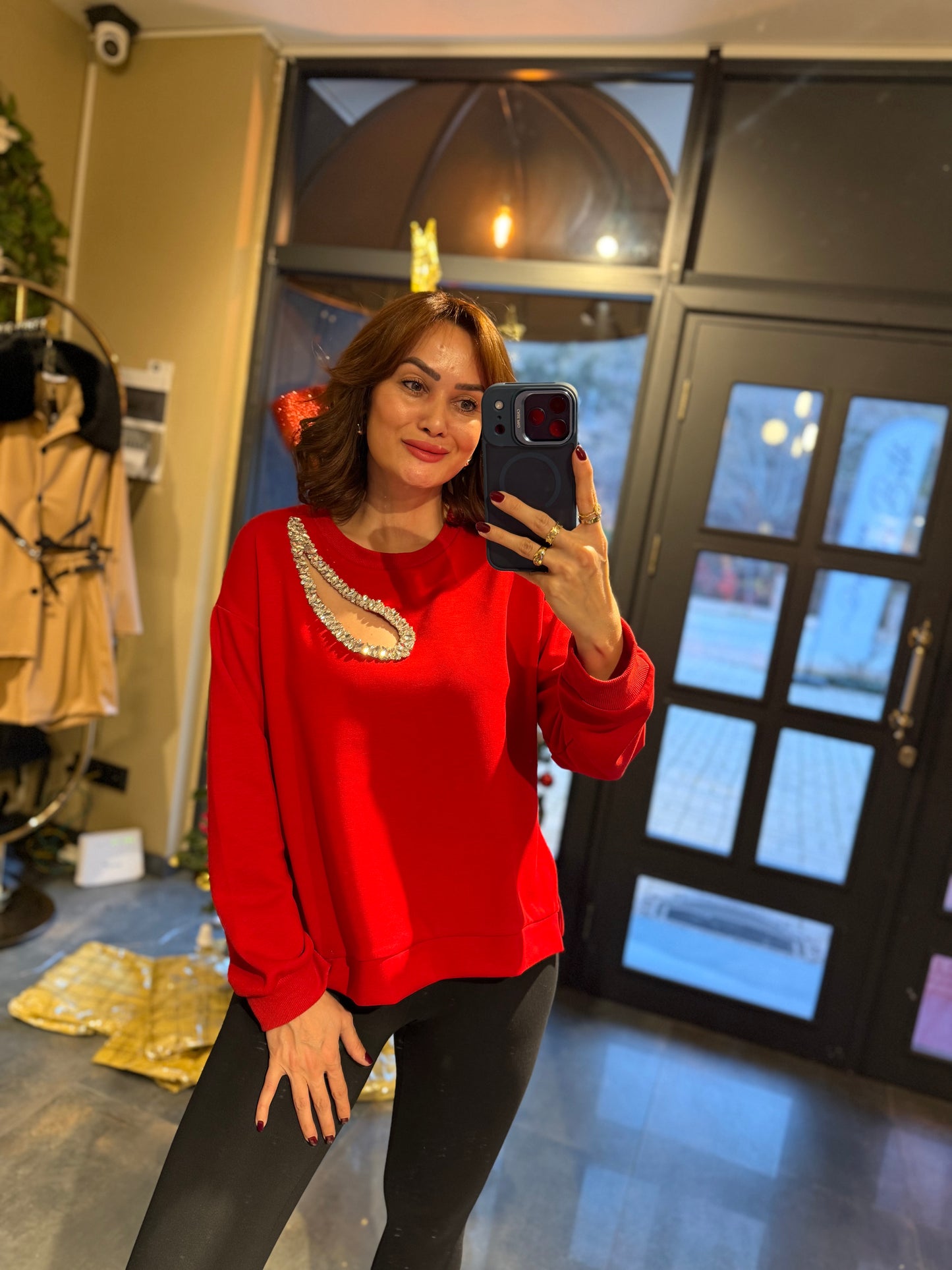 Asso Kırmızı Taş Detaylı Sweat
