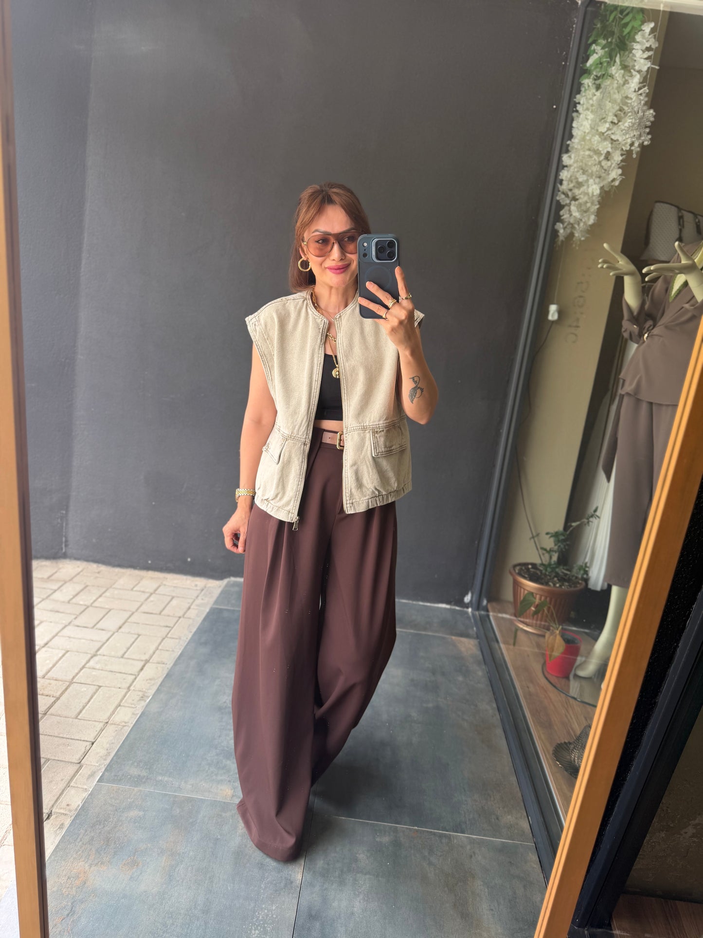 Taş Rengi Oversize Cepli Kadın Yelek