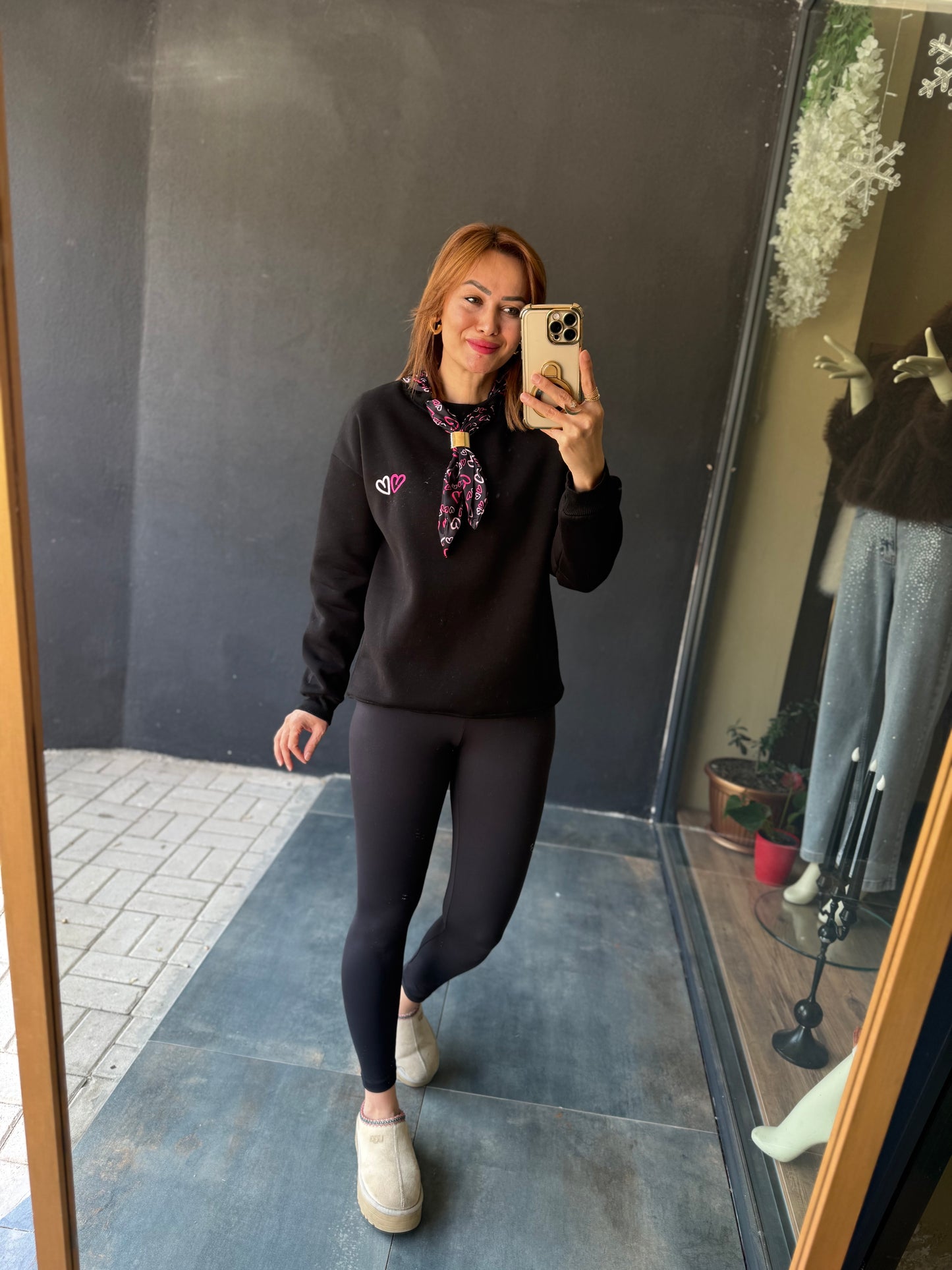 Boho Siyah Aksesuar Detaylı Sweat
