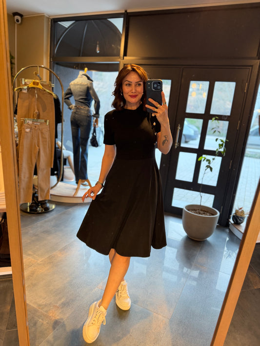 Rona Siyah Midi Elbise