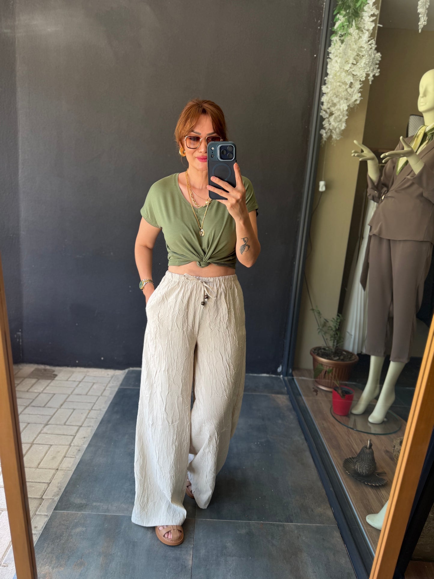 Gri Palazzo Pantolon & T-shirt Kombin