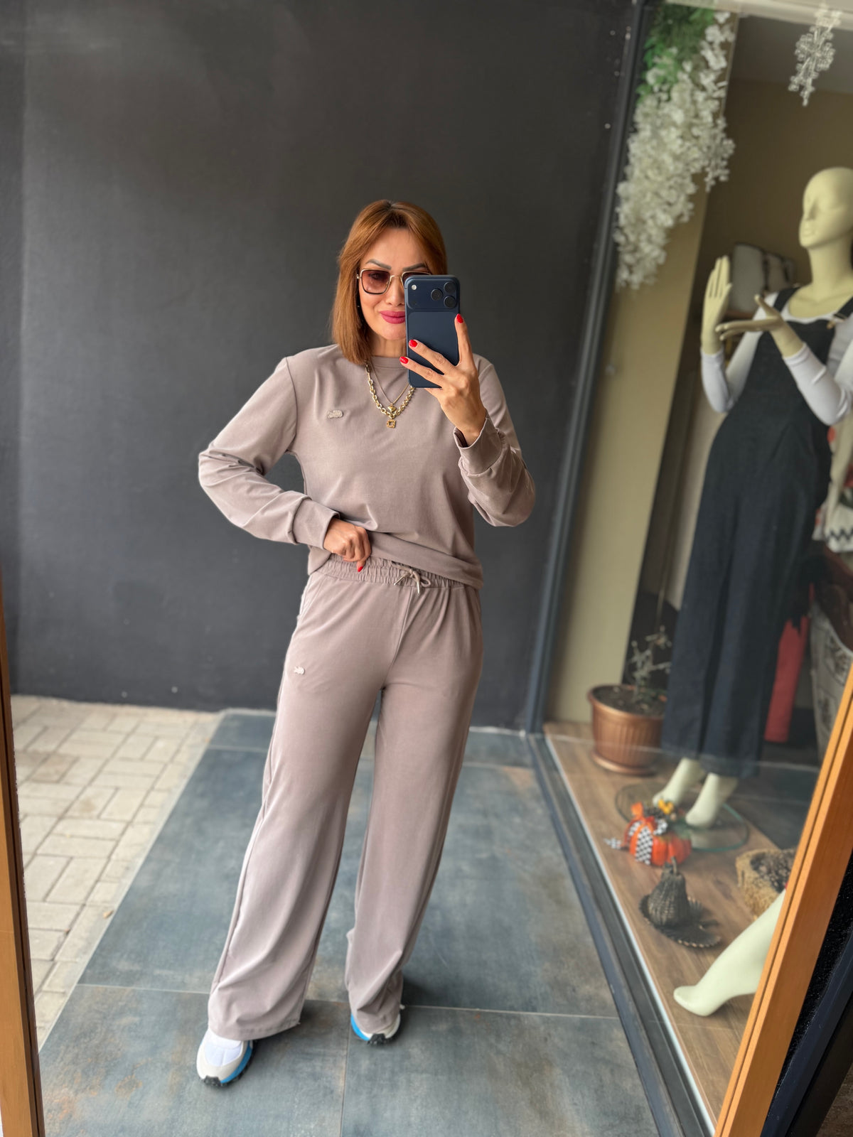 Mavella Taş Modal Takım