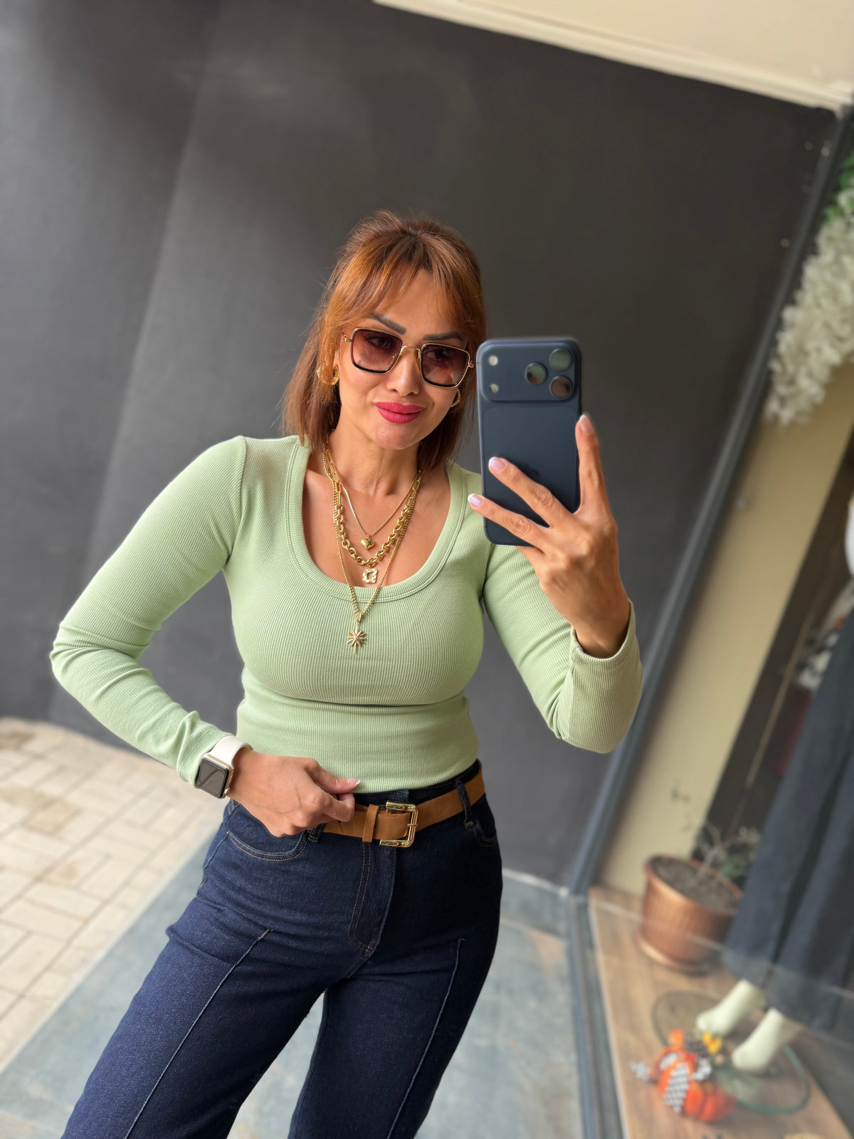 Norevia Mint U Yaka Body