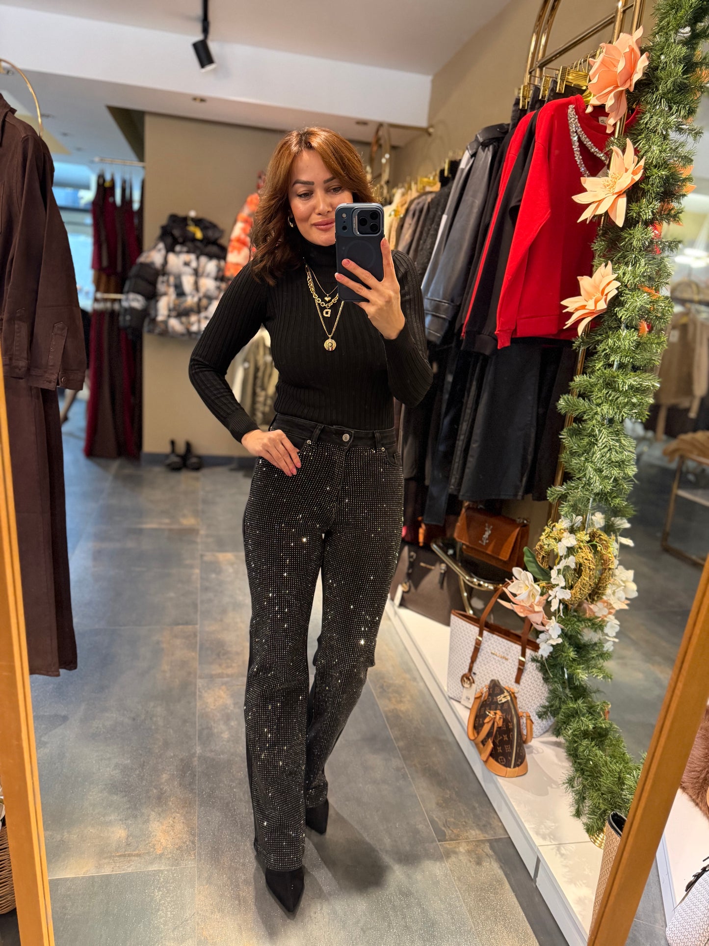 Xlove Straight Siyah Taş İşleme Jean