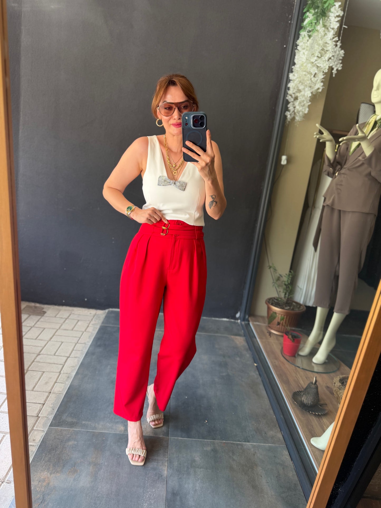 Kırmızı Pantolon & Bluz Kombin