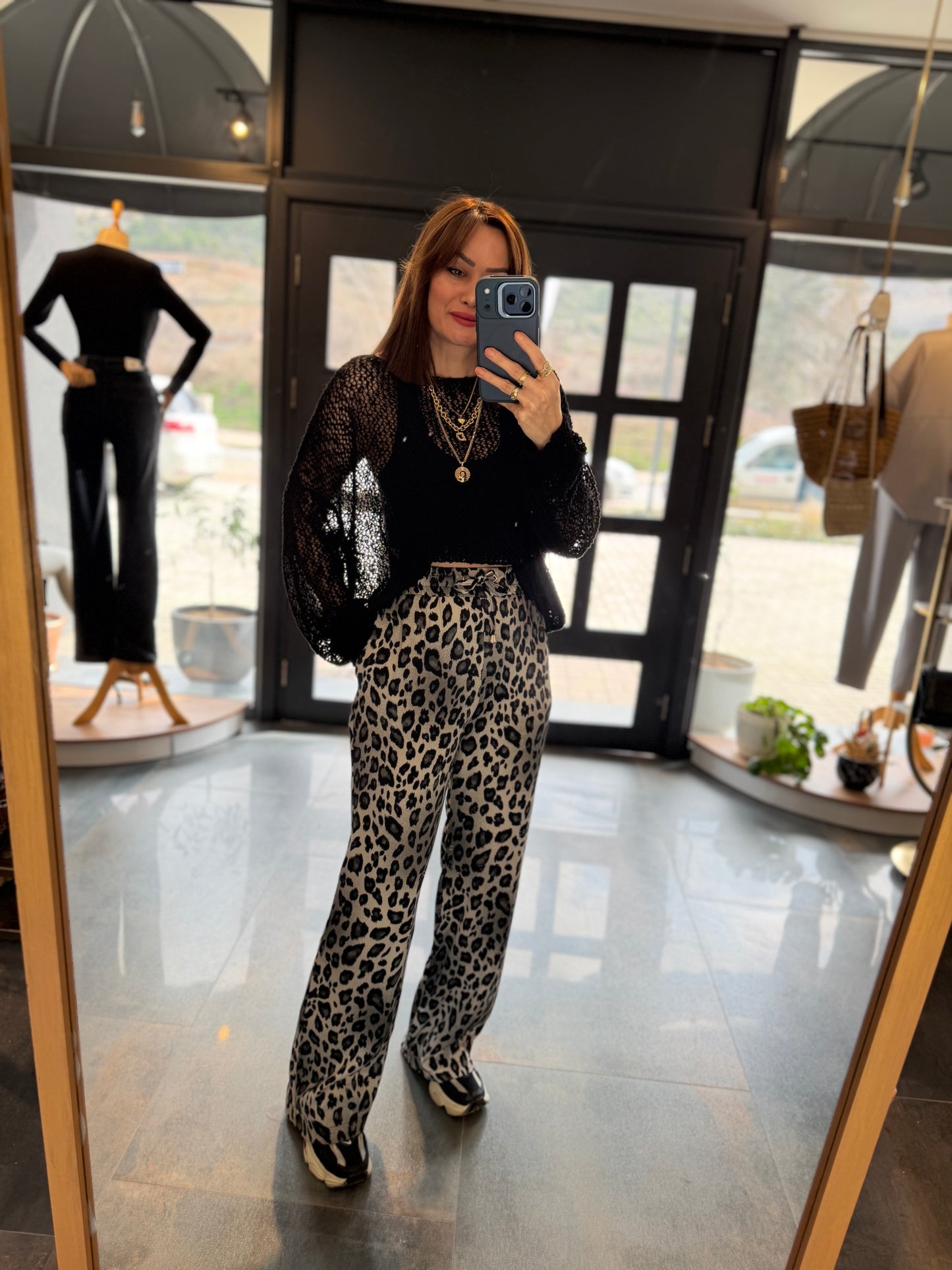 Gilgen Gri Leopar Takım