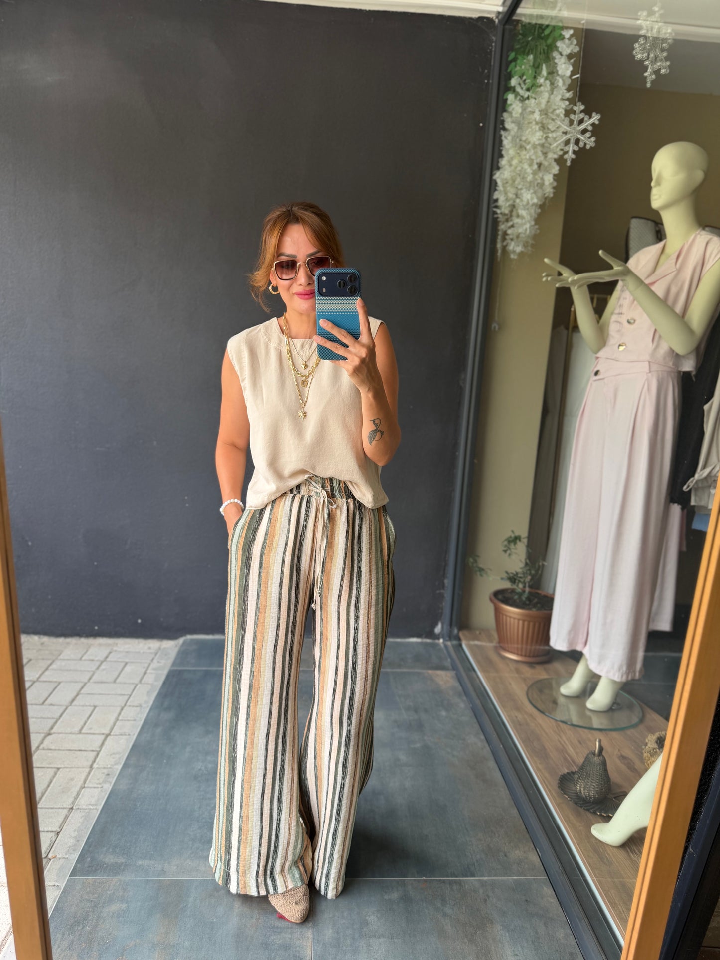 Sahara Haki Çizgili Bol Paça Pantolon & Bluz Takım