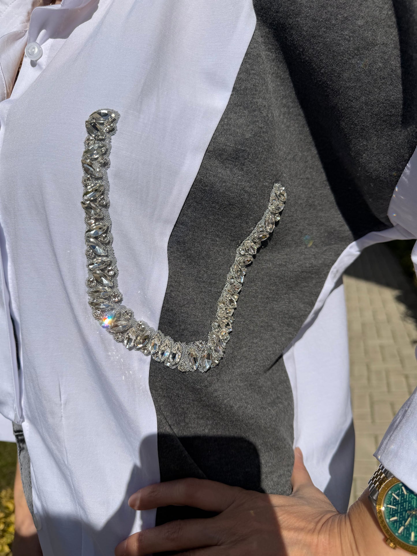 Lungo Beyaz Cep Taş Detaylı Tasarım Gömlek