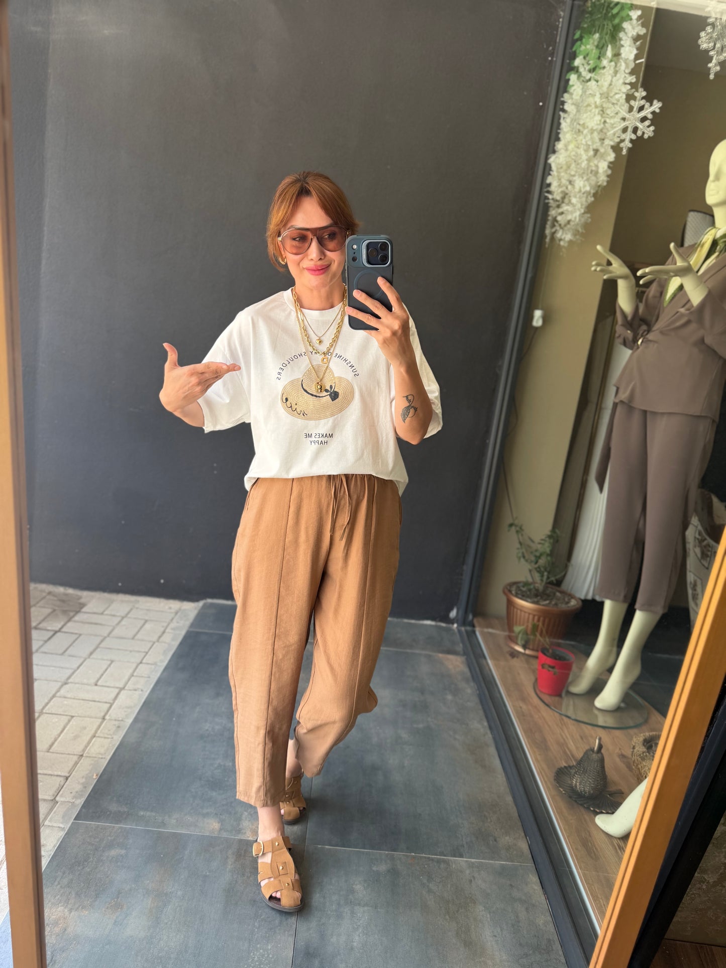 Camel Tensel Havuç Pantolon & T-Shirt Kombin