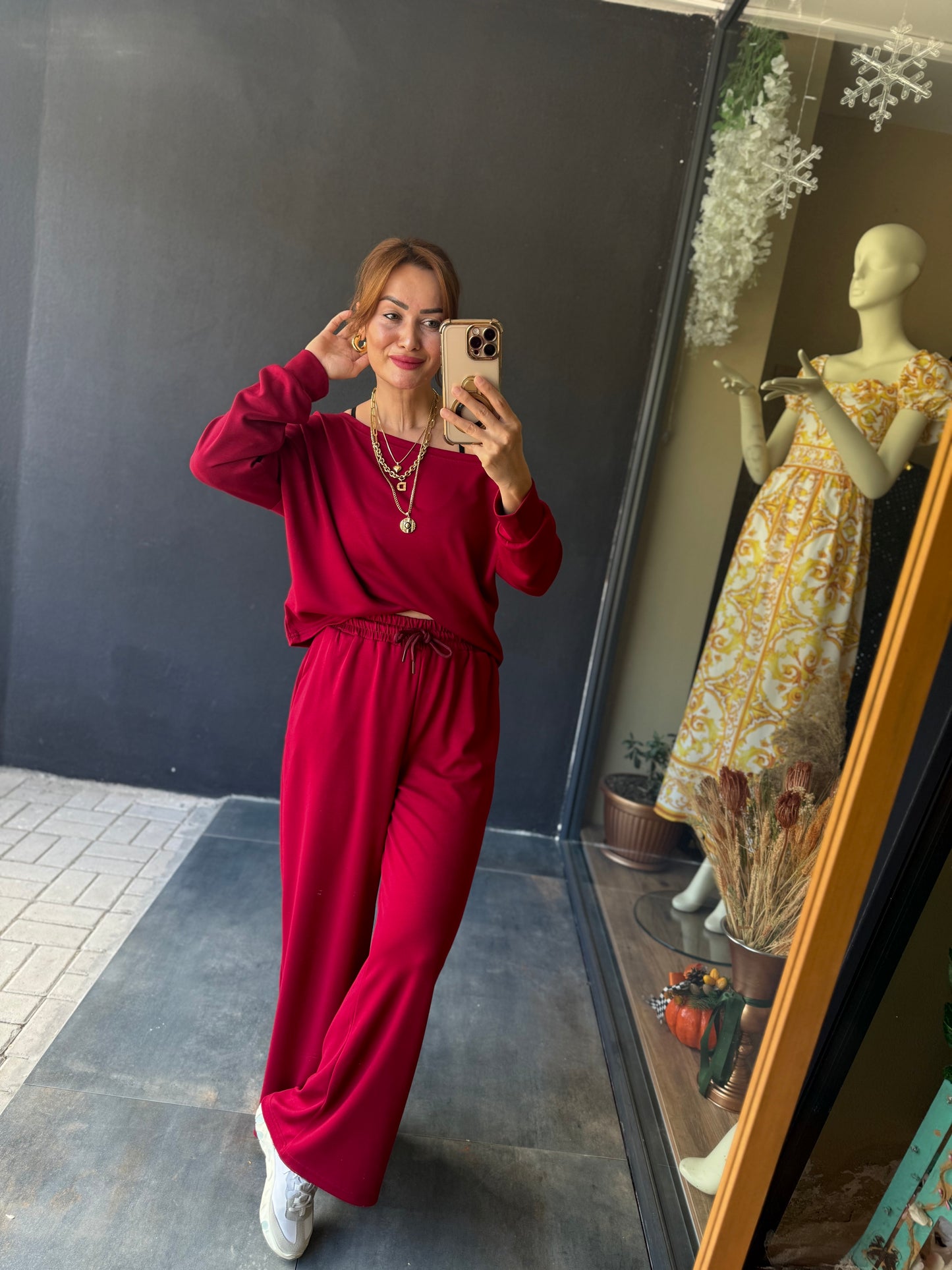 Latest Bordo Modal Takım